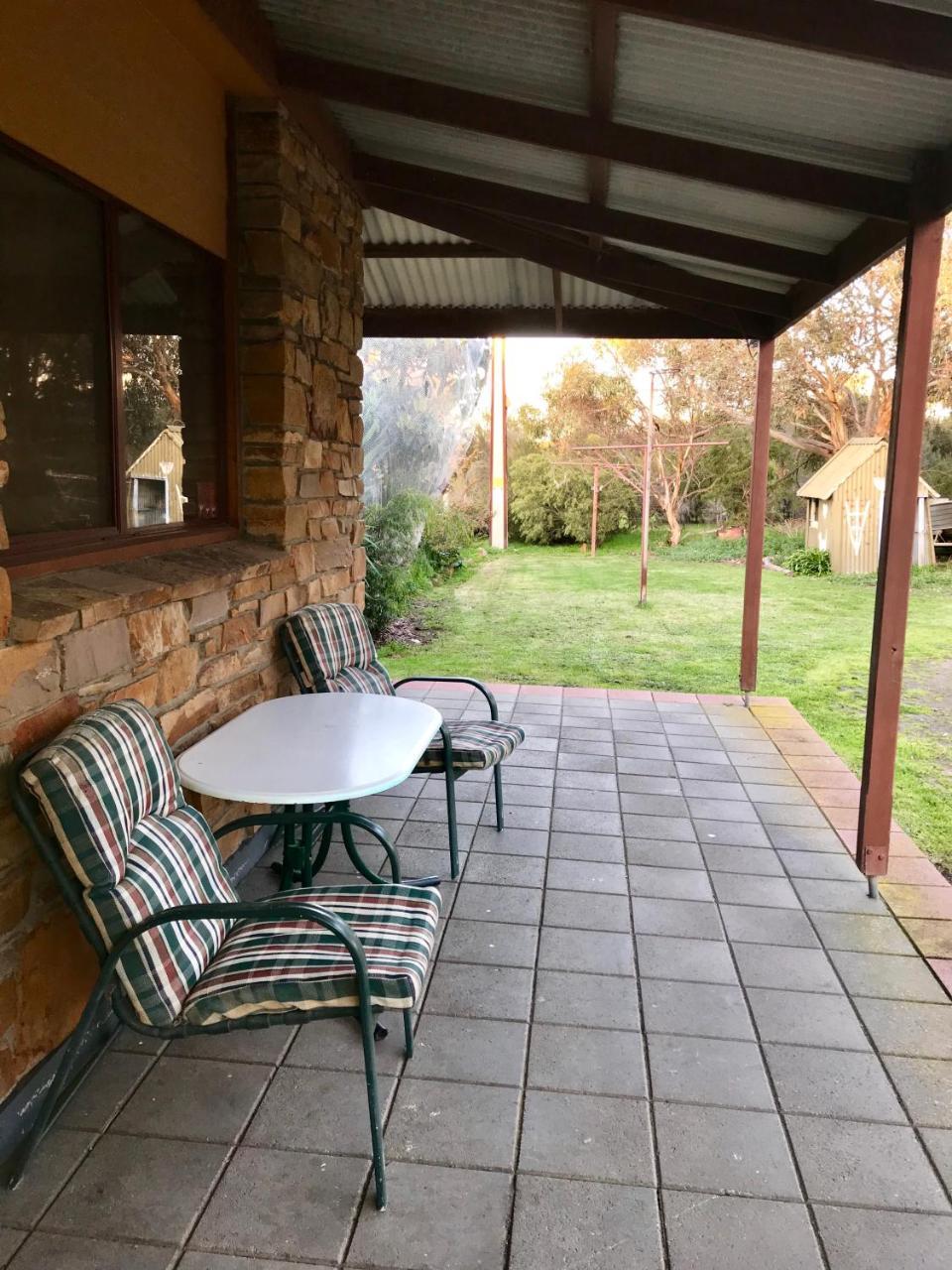 Bee'S Place - 3 Bedroom Home On 10 Acres Of Land With Distant Ocean Views Emu Bay Екстер'єр фото